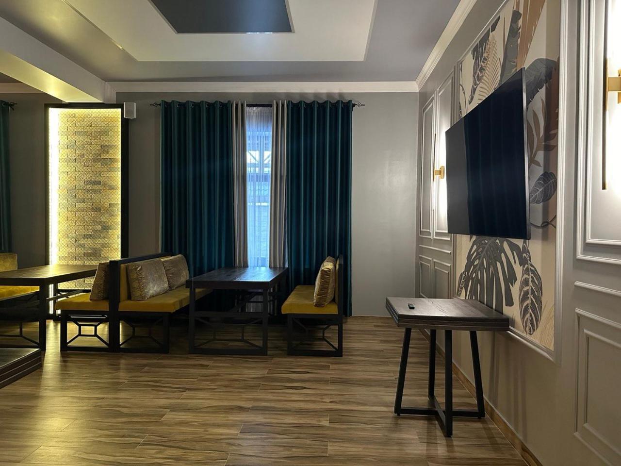 טרז Grand Way Hotel מראה חיצוני תמונה