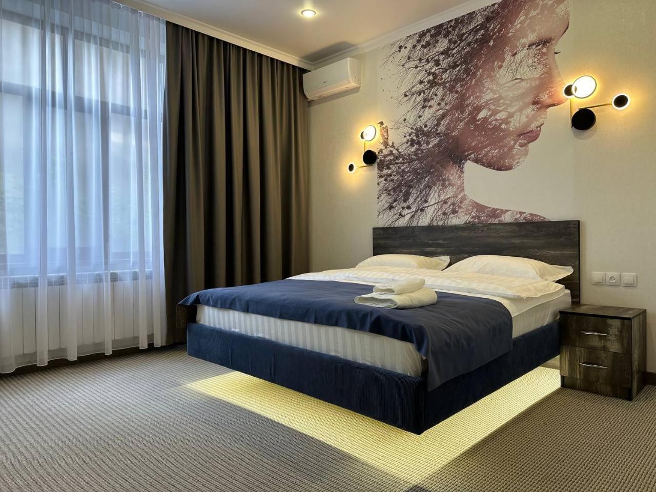 טרז Grand Way Hotel מראה חיצוני תמונה
